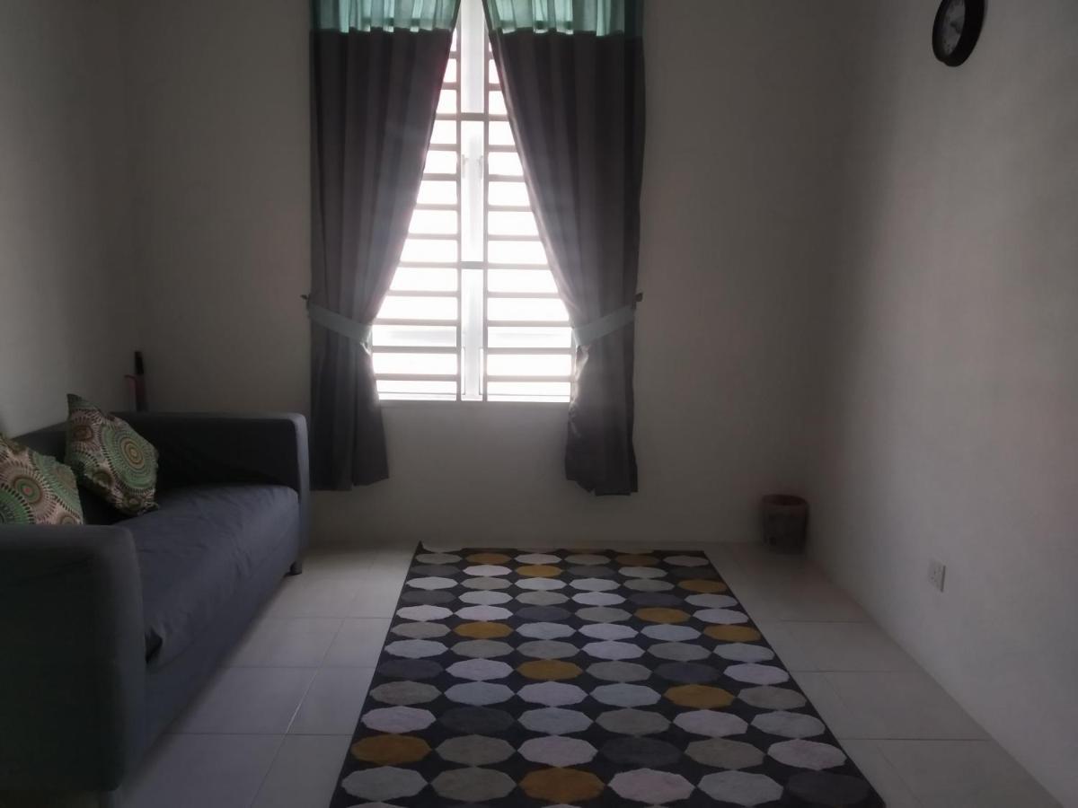 Fathullah'S Homestay 알로르세타르 외부 사진